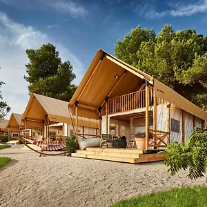 Arena One 99 Glamping Horvátország